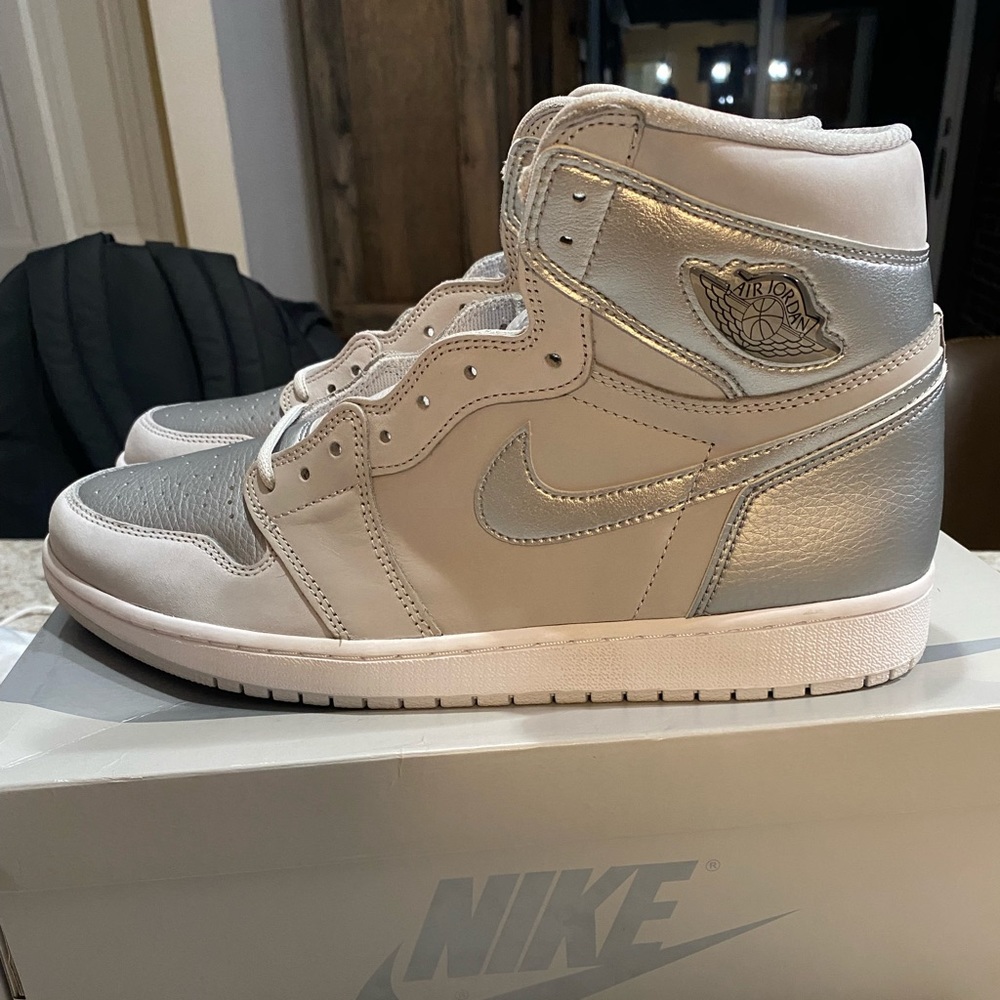 Air Jordan 1 High OG CO Japan Size 13